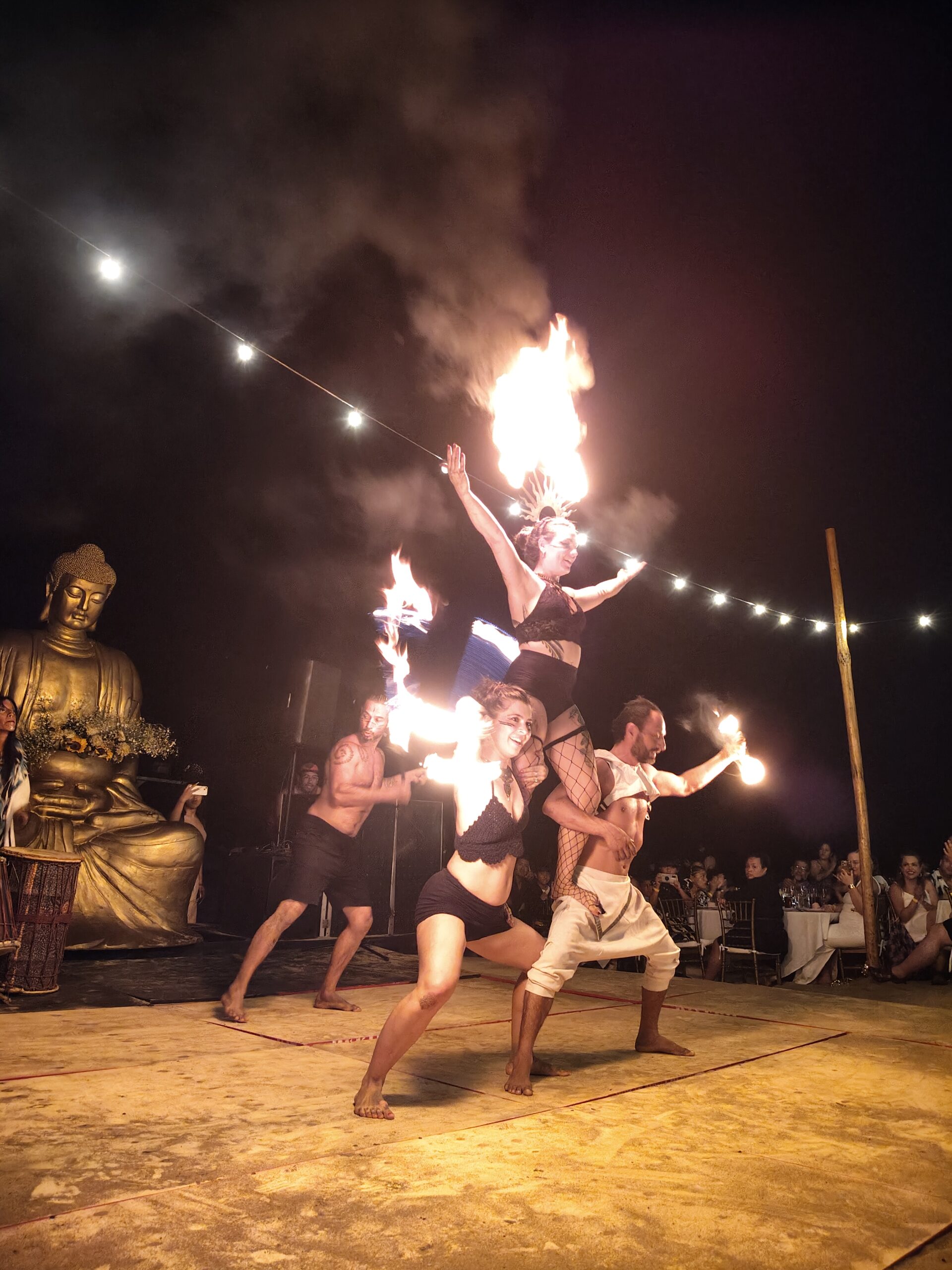 Komplette Feuershow bei Live-Event