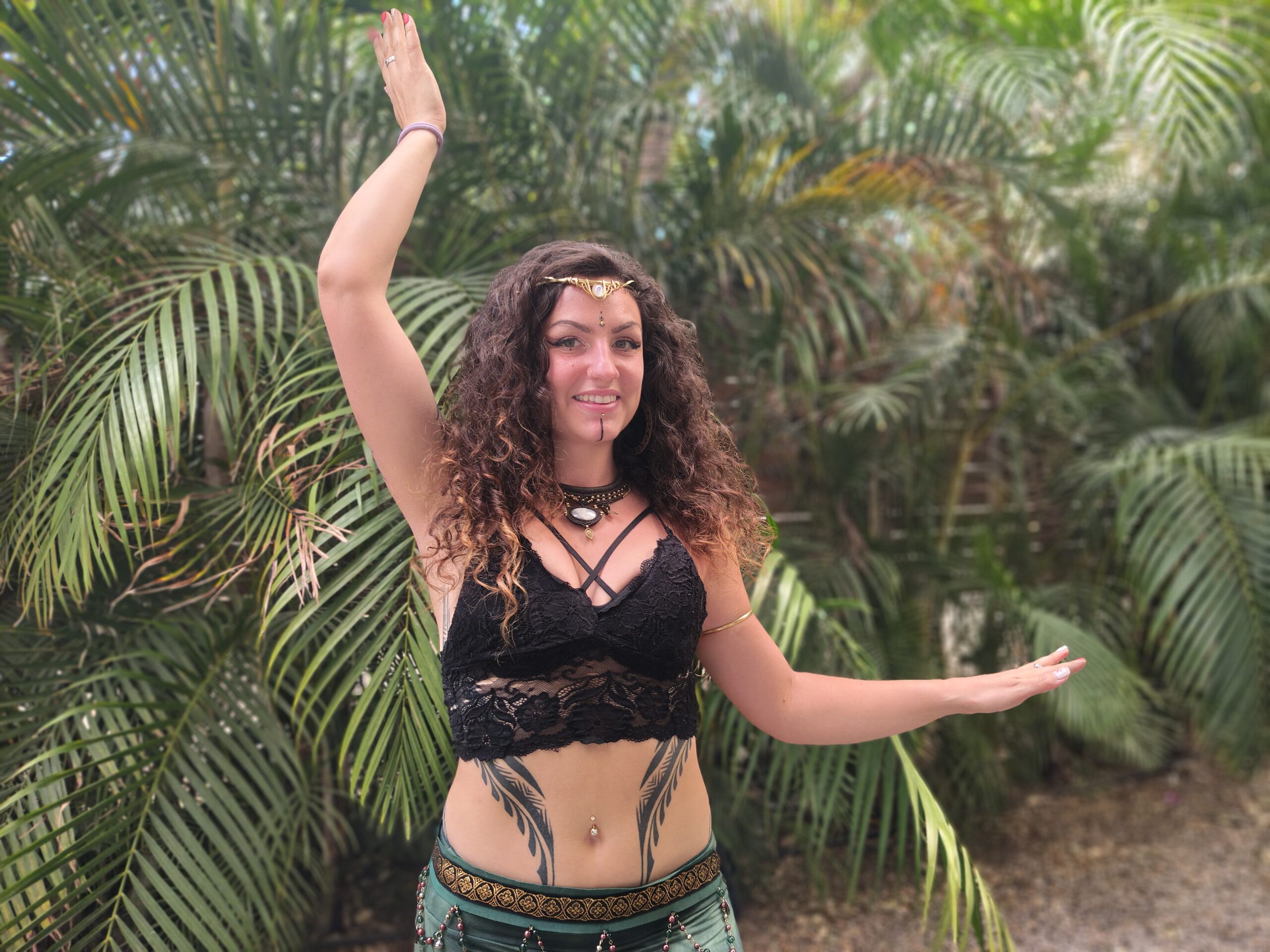 Yamila – Tänzerin und Feuerkünstlerin